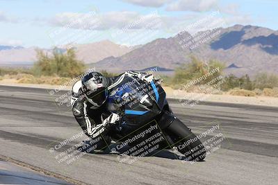 media/Nov-16-2025-Race Pace (Sun) [[8c5fa54630]]/Non Verified Riders (1st 20 Minutes)/3-Turn 3 Inside (11am)/